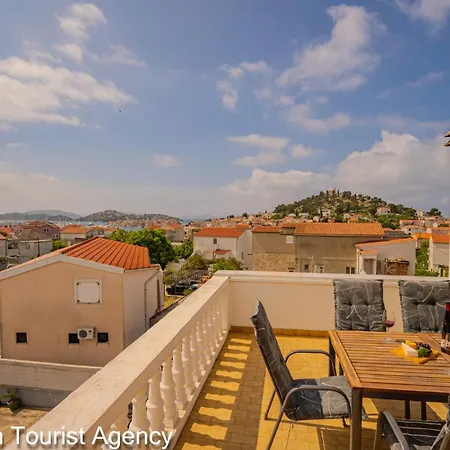 Apartment Alaga Heights With Harbour View