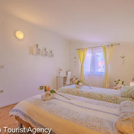 Alaga Heights With Harbour View * Tribunj (Sibenik-Knin)